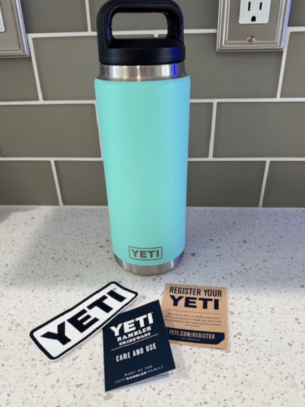 YETI Rambler bottle, 26 oz in Seafoam Green Featuring a Chug Cap
